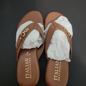 ITALIAN SHOE MAKERS TAN SANDALS SIZE 8